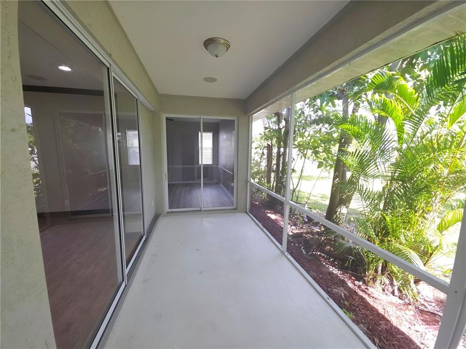 For Sale: $300,500 (3 beds, 2 baths, 1715 Square Feet)