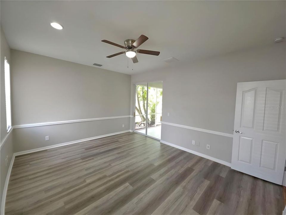 For Sale: $300,500 (3 beds, 2 baths, 1715 Square Feet)