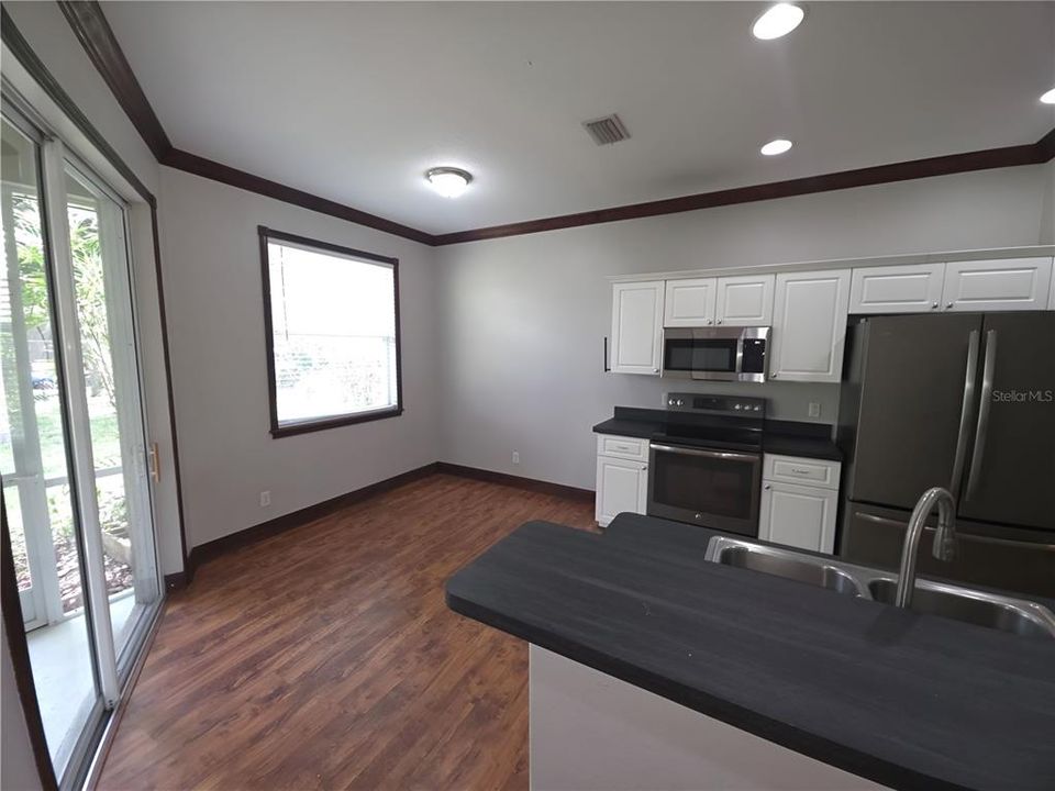 For Sale: $300,500 (3 beds, 2 baths, 1715 Square Feet)