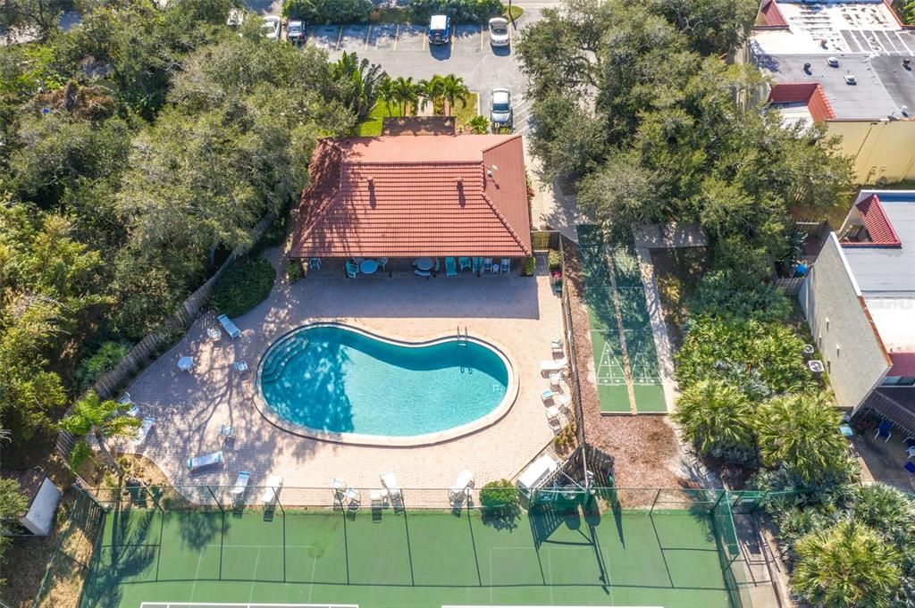For Sale: $375,000 (2 beds, 2 baths, 1178 Square Feet)