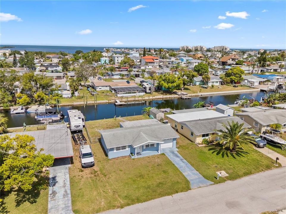 En Venta: $364,000 (2 camas, 2 baños, 1048 Pies cuadrados)