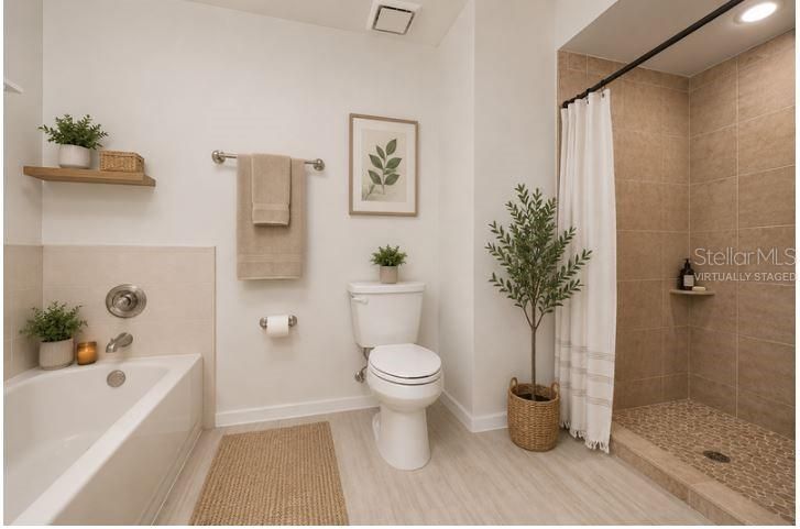 For Sale: $265,000 (2 beds, 2 baths, 1316 Square Feet)