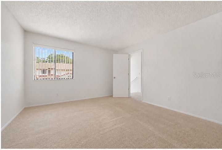 For Sale: $265,000 (2 beds, 2 baths, 1316 Square Feet)