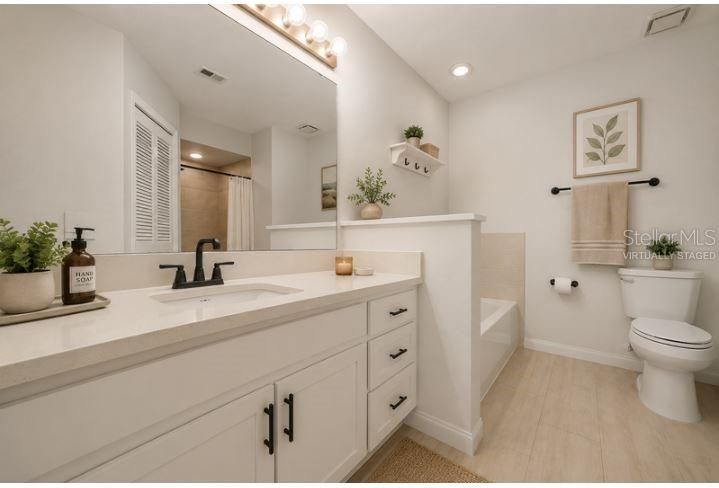 For Sale: $265,000 (2 beds, 2 baths, 1316 Square Feet)