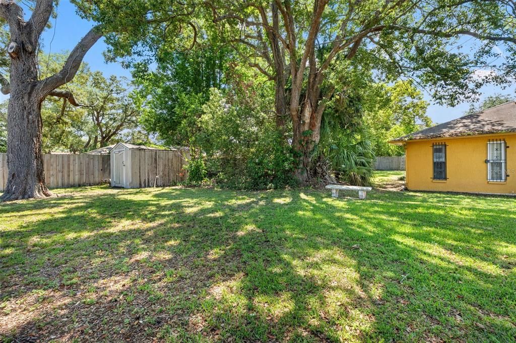 For Sale: $295,000 (3 beds, 2 baths, 1806 Square Feet)