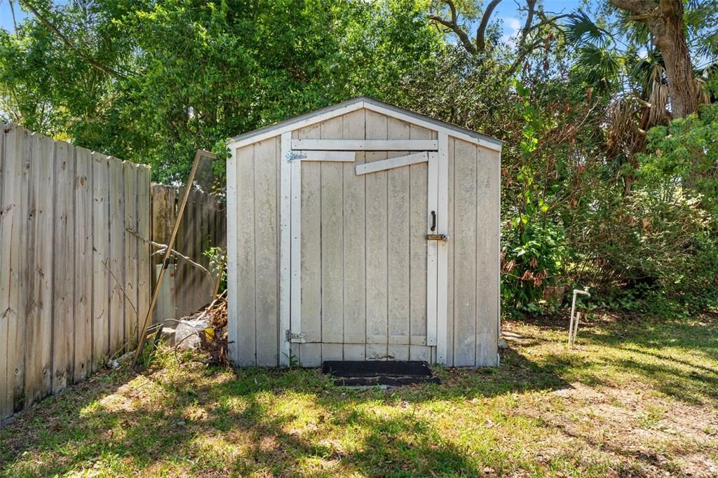 For Sale: $295,000 (3 beds, 2 baths, 1806 Square Feet)