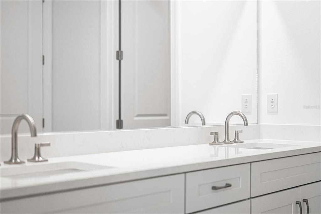 En Venta: $379,000 (3 camas, 2 baños, 1618 Pies cuadrados)