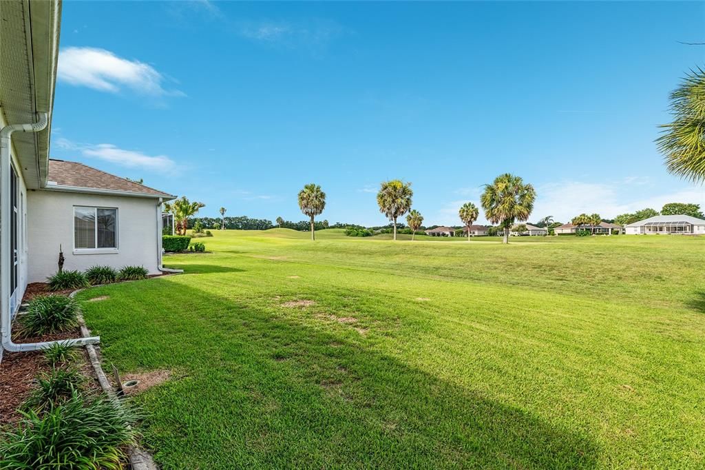 Active With Contract: $279,900 (3 beds, 2 baths, 1813 Square Feet)