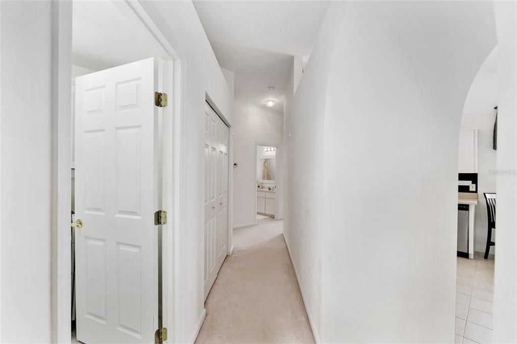 Active With Contract: $279,900 (3 beds, 2 baths, 1813 Square Feet)