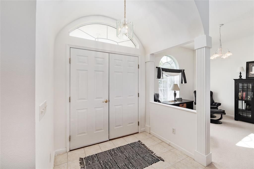 Active With Contract: $279,900 (3 beds, 2 baths, 1813 Square Feet)