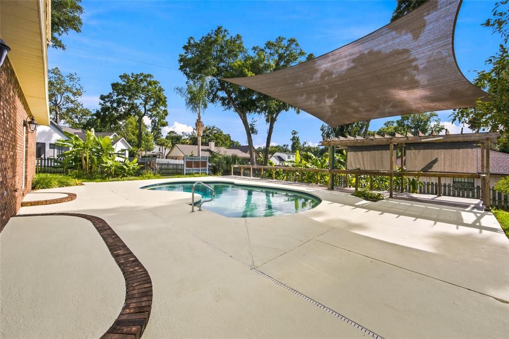 For Sale: $665,000 (4 beds, 3 baths, 3000 Square Feet)