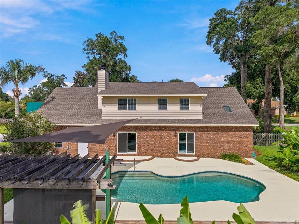 For Sale: $665,000 (4 beds, 3 baths, 3000 Square Feet)