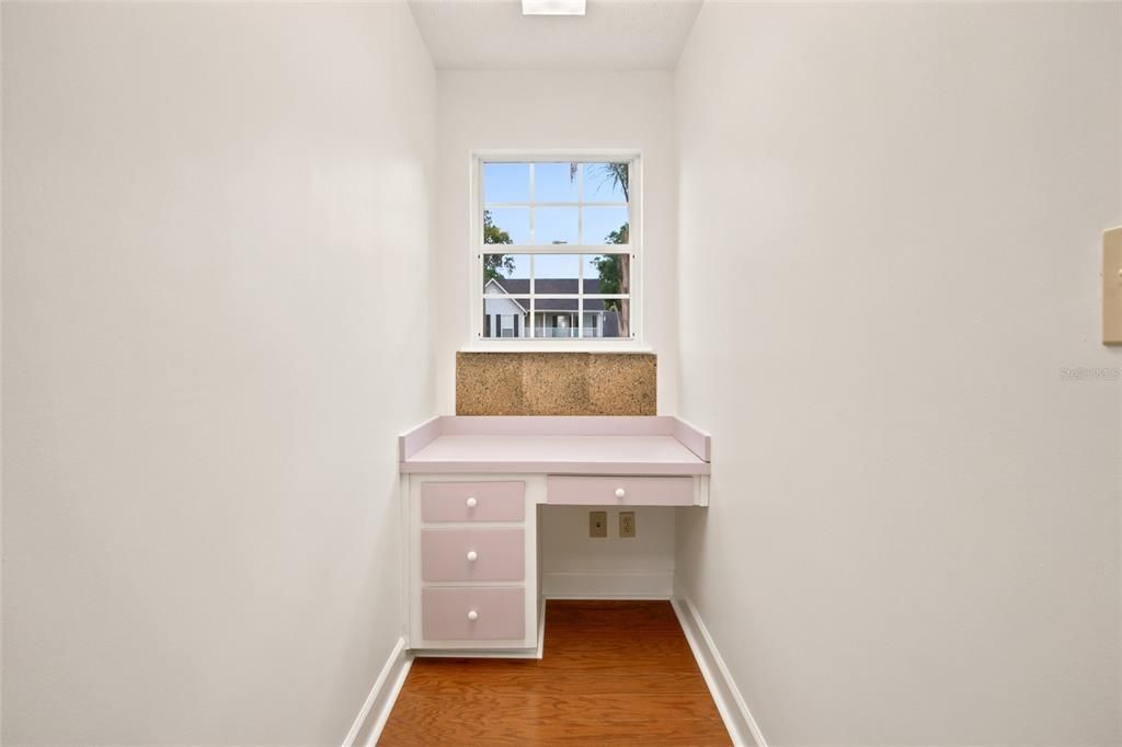 For Sale: $665,000 (4 beds, 3 baths, 3000 Square Feet)