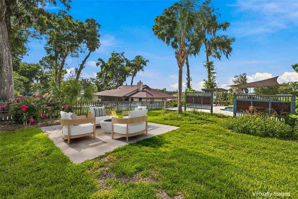 For Sale: $665,000 (4 beds, 3 baths, 3000 Square Feet)