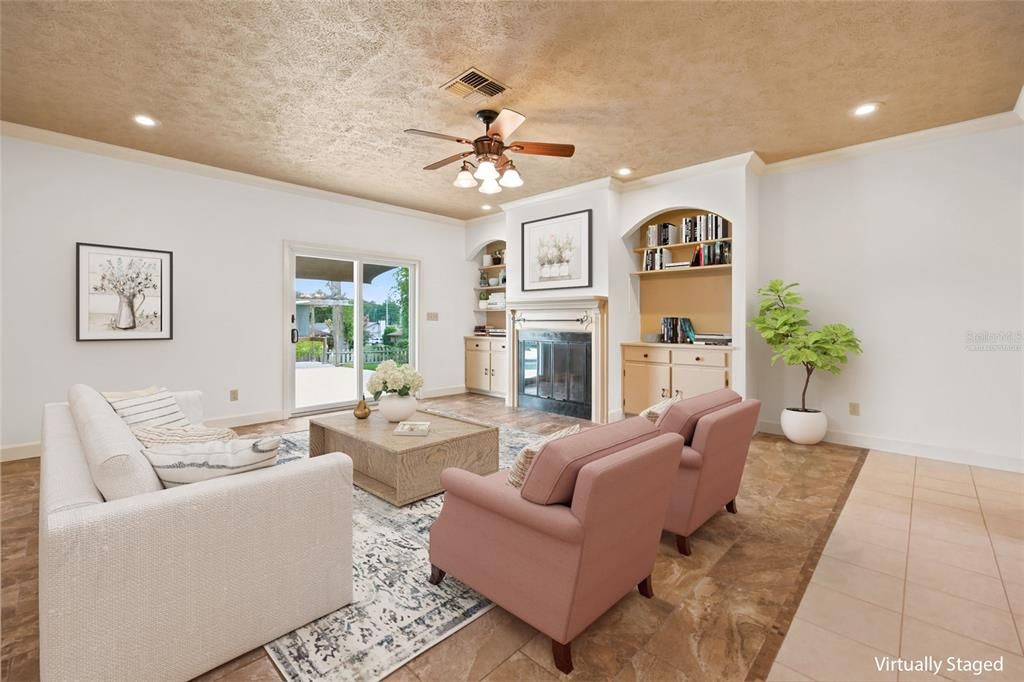 For Sale: $665,000 (4 beds, 3 baths, 3000 Square Feet)