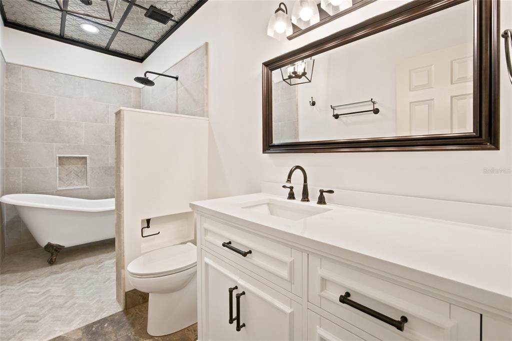 For Sale: $665,000 (4 beds, 3 baths, 3000 Square Feet)