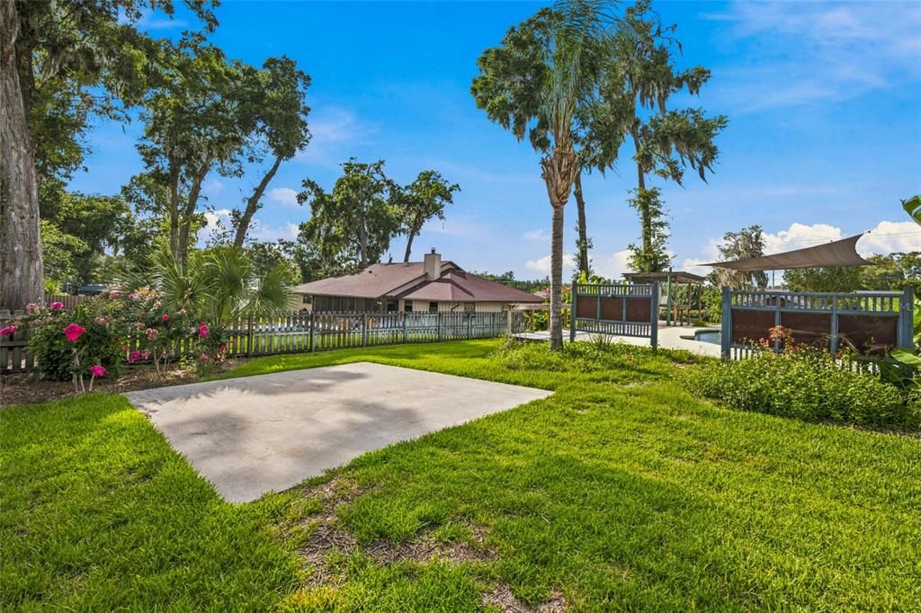 For Sale: $665,000 (4 beds, 3 baths, 3000 Square Feet)