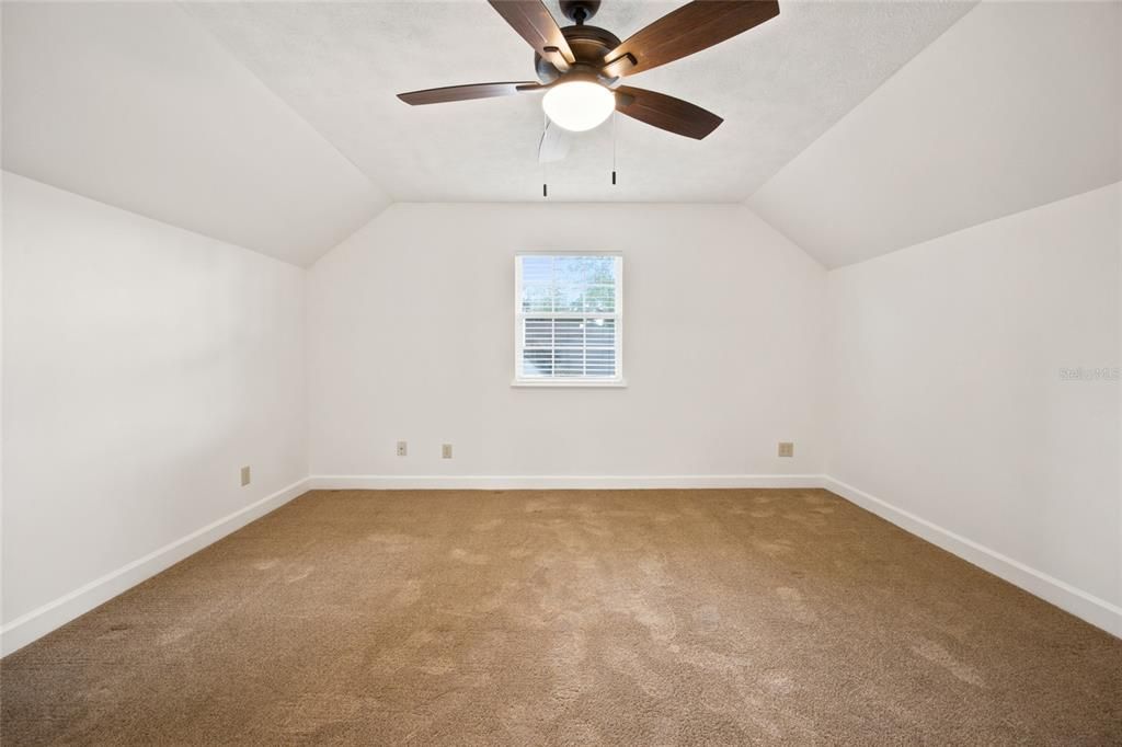 For Sale: $665,000 (4 beds, 3 baths, 3000 Square Feet)