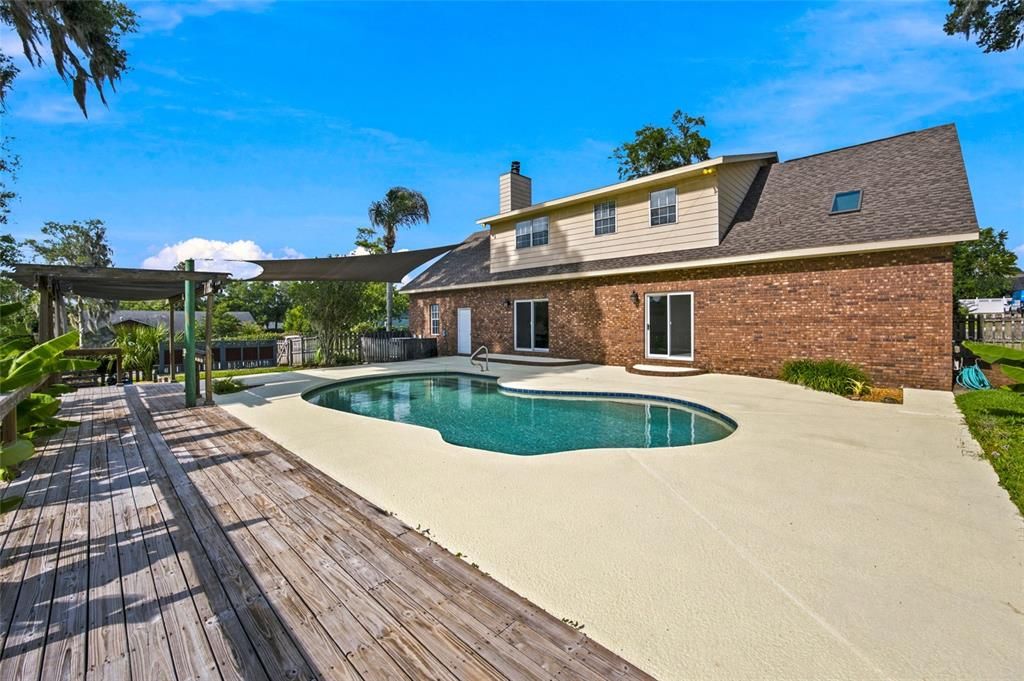 For Sale: $665,000 (4 beds, 3 baths, 3000 Square Feet)