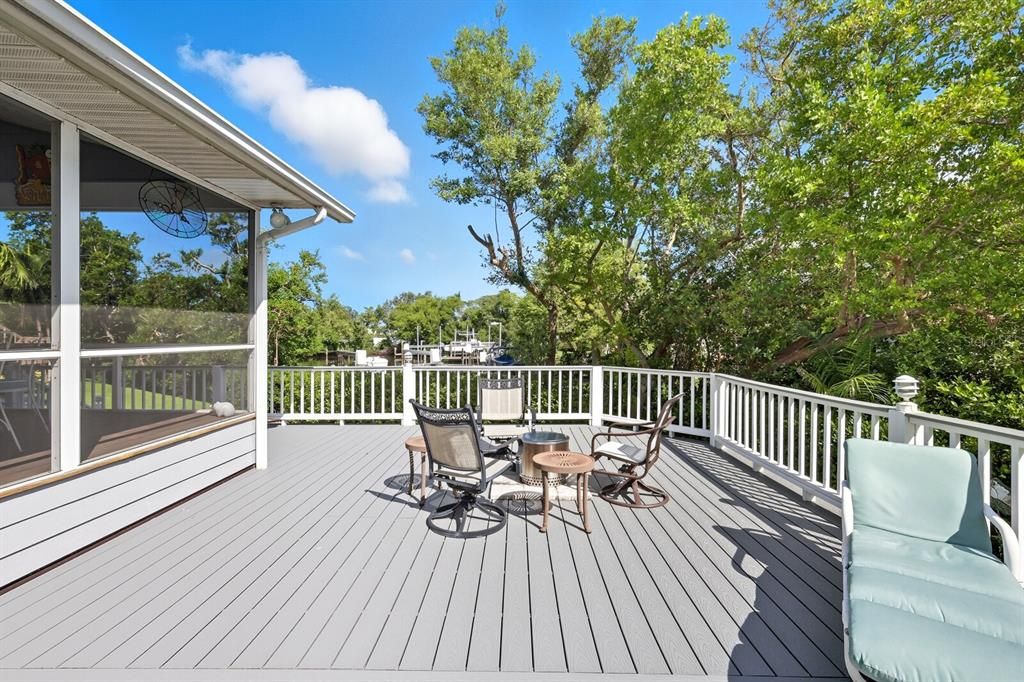 For Sale: $699,000 (3 beds, 3 baths, 1773 Square Feet)