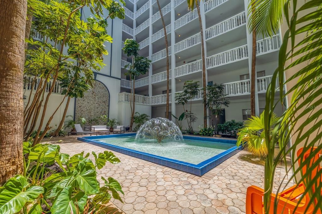 For Rent: $4,500 (2 beds, 2 baths, 1500 Square Feet)
