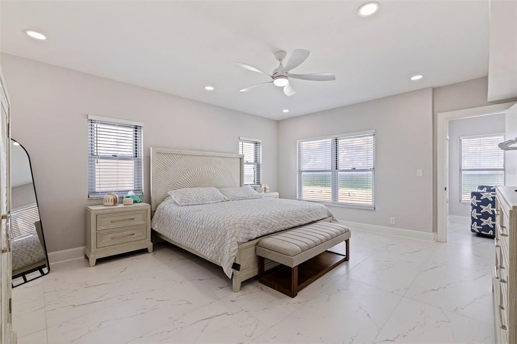 For Rent: $4,500 (2 beds, 2 baths, 1500 Square Feet)