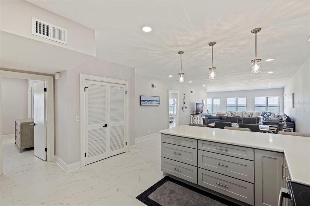 For Rent: $4,500 (2 beds, 2 baths, 1500 Square Feet)