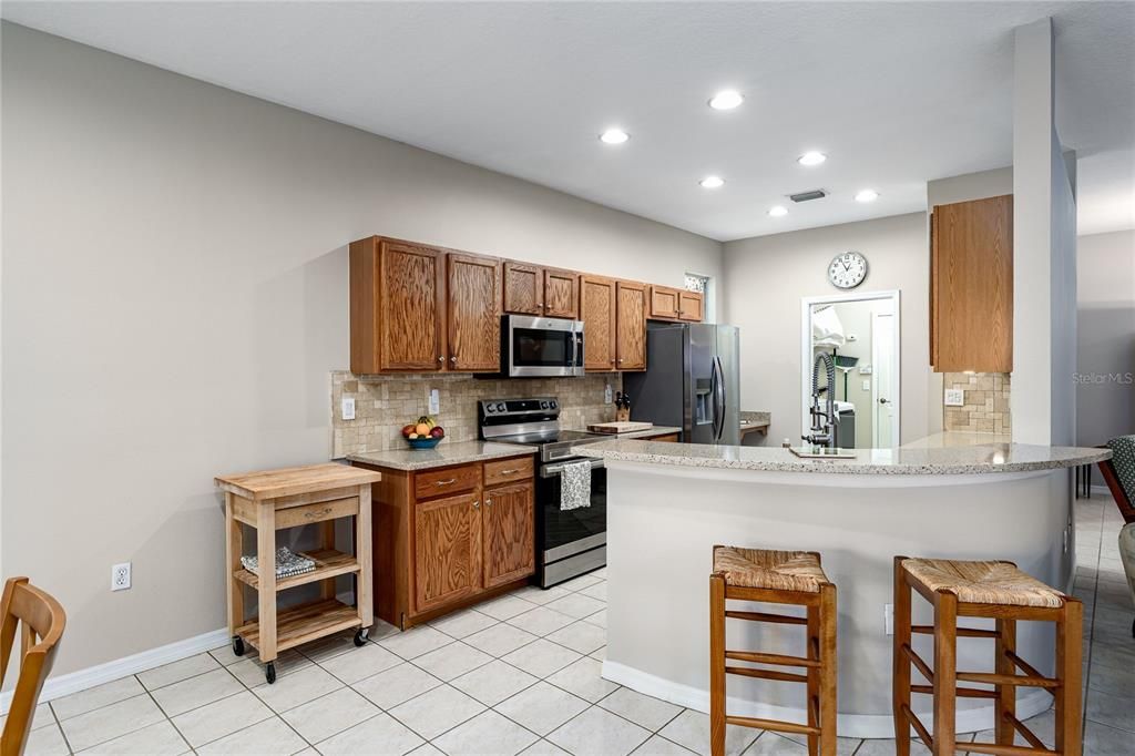 En Venta: $374,999 (3 camas, 2 baños, 1996 Pies cuadrados)