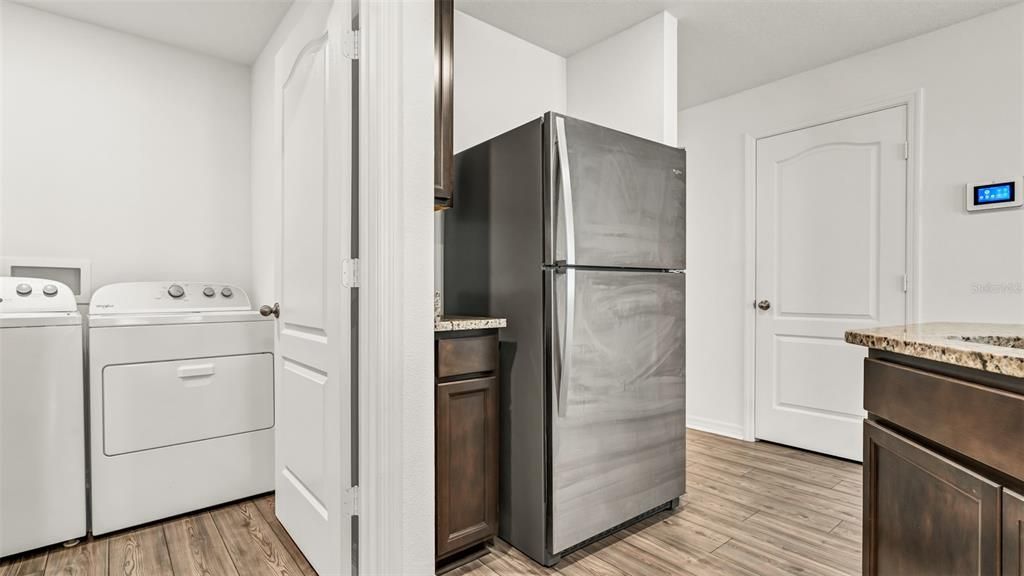 В аренду: $2,250 (2 спален, 2 ванн, 1621 Квадратных фут)