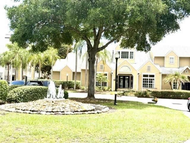 For Sale: $100,000 (1 beds, 1 baths, 627 Square Feet)