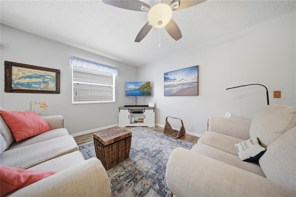 For Rent: $2,000 (2 beds, 2 baths, 1156 Square Feet)