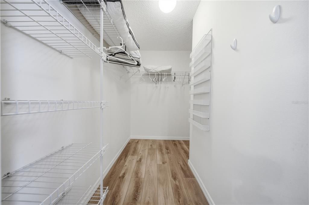 For Rent: $2,000 (2 beds, 2 baths, 1156 Square Feet)