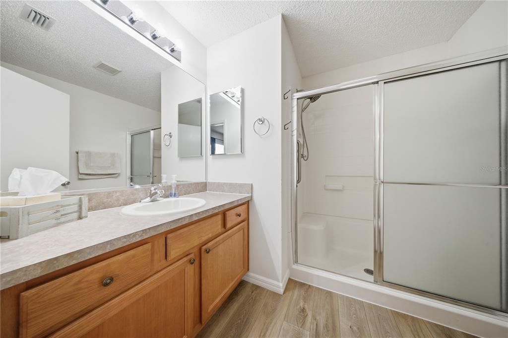 For Rent: $2,000 (2 beds, 2 baths, 1156 Square Feet)