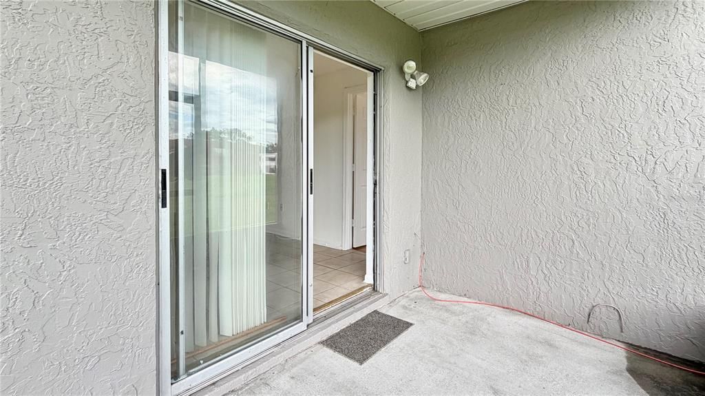 For Rent: $1,450 (2 beds, 2 baths, 938 Square Feet)