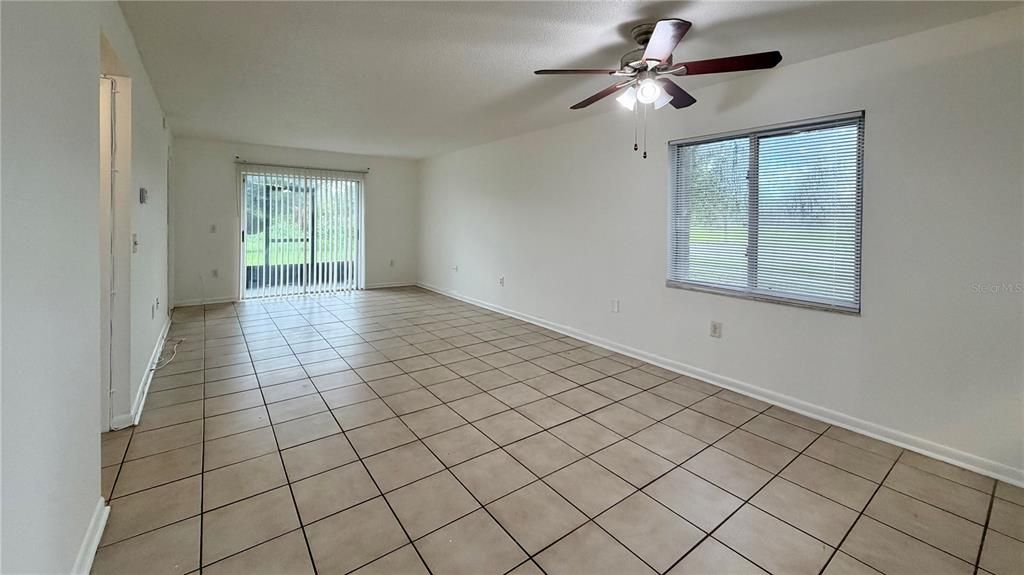 For Rent: $1,450 (2 beds, 2 baths, 938 Square Feet)