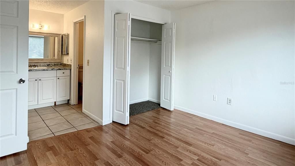For Rent: $1,450 (2 beds, 2 baths, 938 Square Feet)