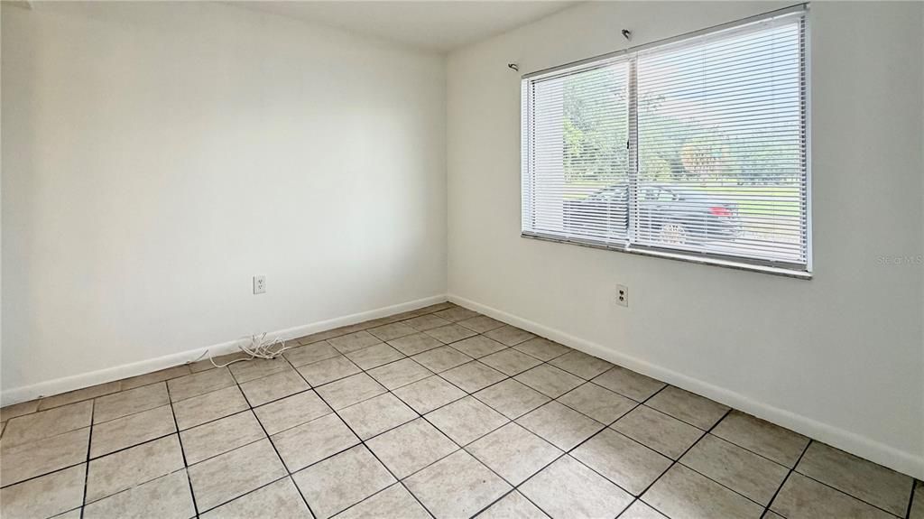 For Rent: $1,450 (2 beds, 2 baths, 938 Square Feet)