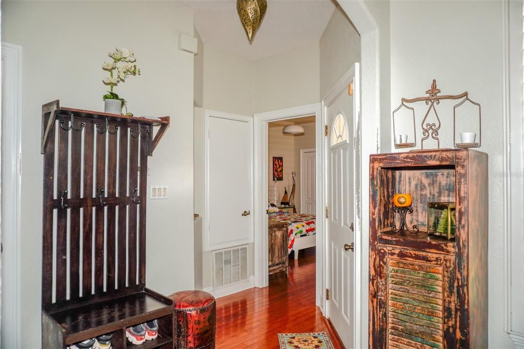 For Sale: $429,900 (3 beds, 2 baths, 1651 Square Feet)