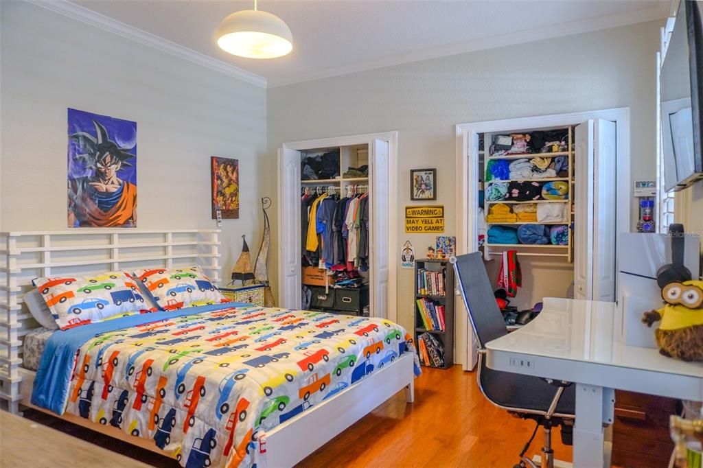 For Sale: $429,900 (3 beds, 2 baths, 1651 Square Feet)