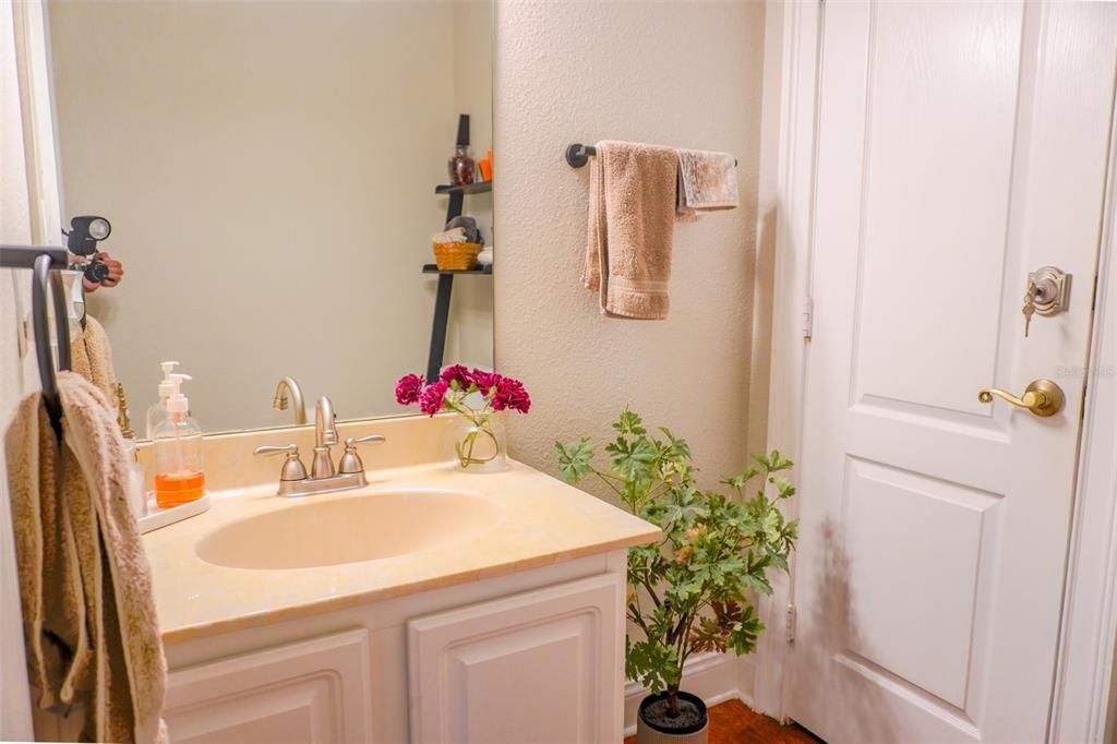 For Sale: $429,900 (3 beds, 2 baths, 1651 Square Feet)