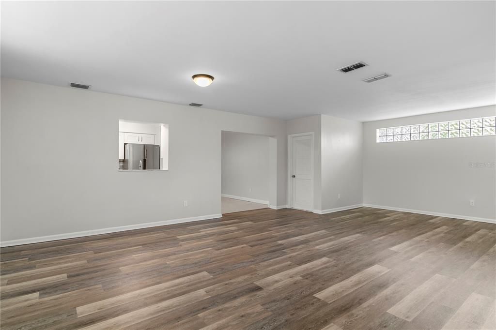 For Rent: $4,000 (3 beds, 2 baths, 1690 Square Feet)