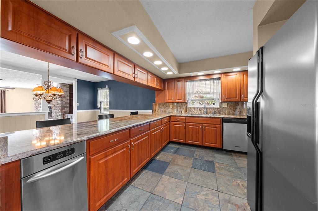 For Sale: $620,000 (4 beds, 3 baths, 3066 Square Feet)