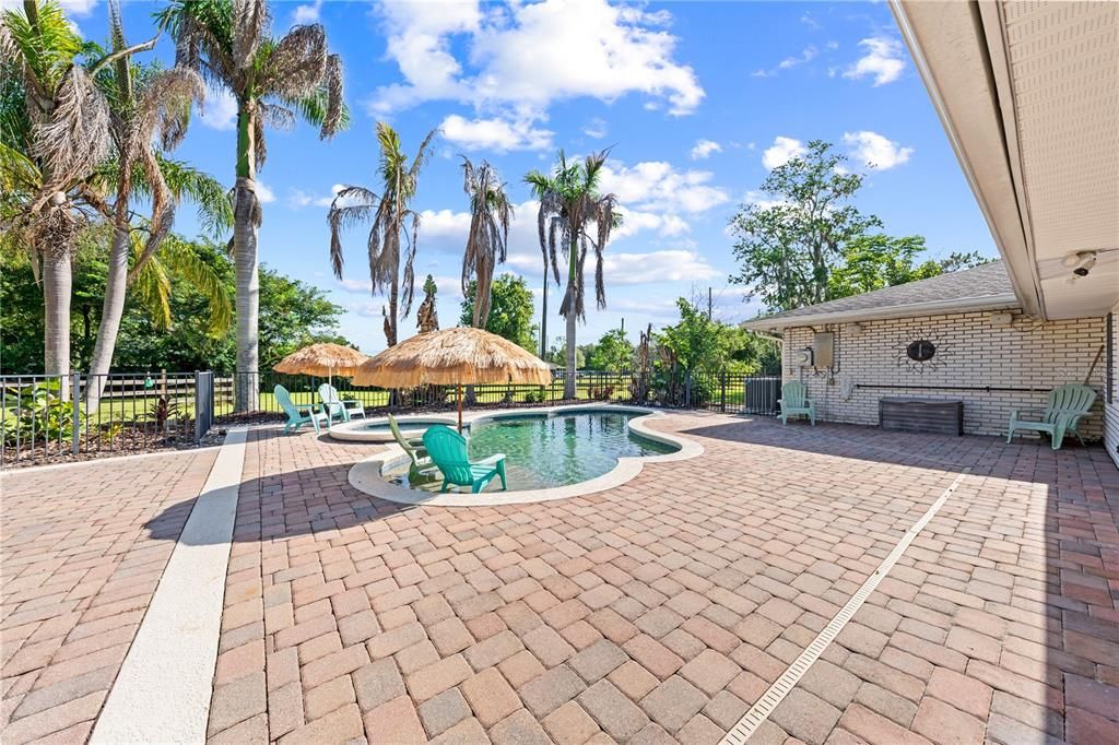 For Sale: $620,000 (4 beds, 3 baths, 3066 Square Feet)