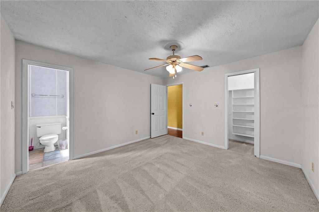 For Sale: $620,000 (4 beds, 3 baths, 3066 Square Feet)
