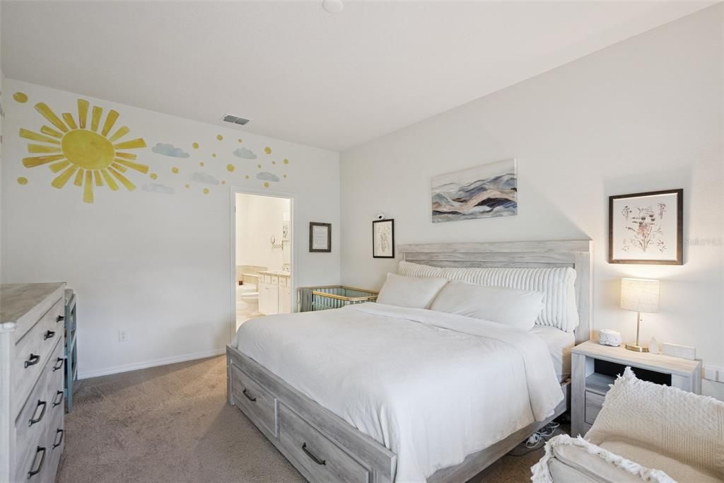 For Sale: $368,000 (3 beds, 2 baths, 1666 Square Feet)