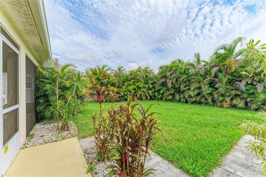 For Sale: $475,000 (3 beds, 2 baths, 1811 Square Feet)