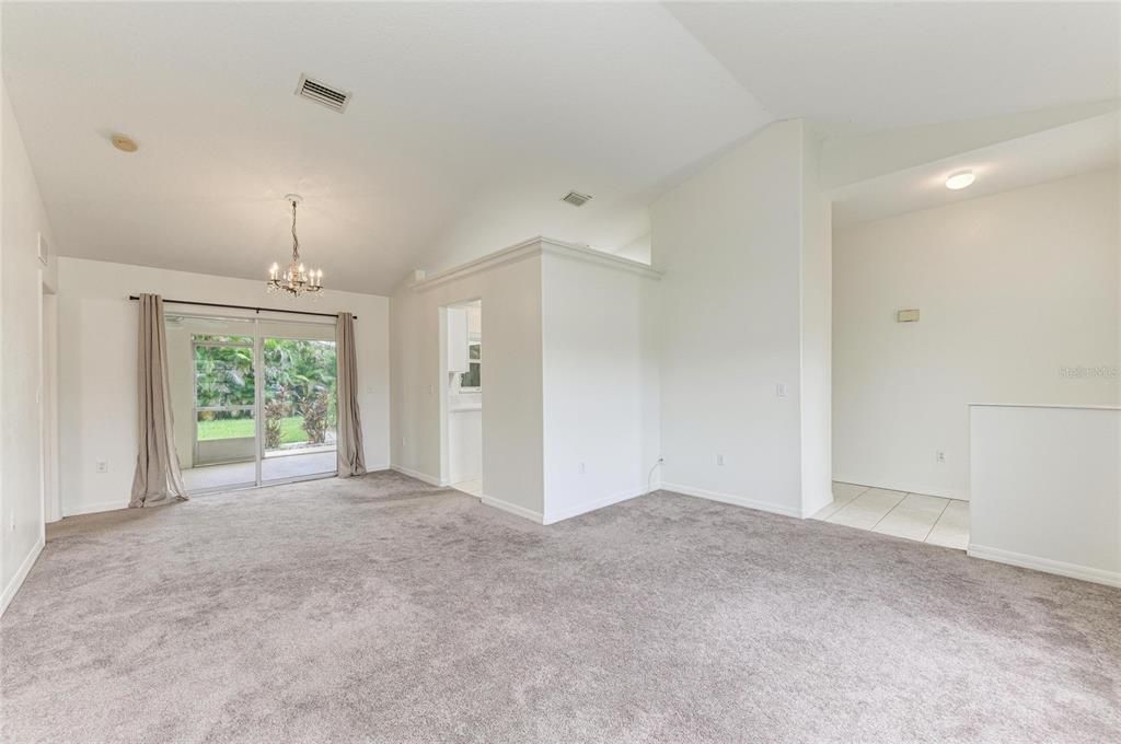 For Sale: $475,000 (3 beds, 2 baths, 1811 Square Feet)
