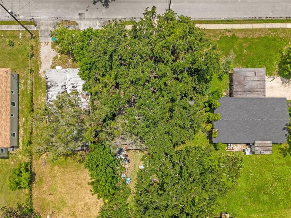 En Venta: $249,000 (4 camas, 0 baños, 1400 Pies cuadrados)
