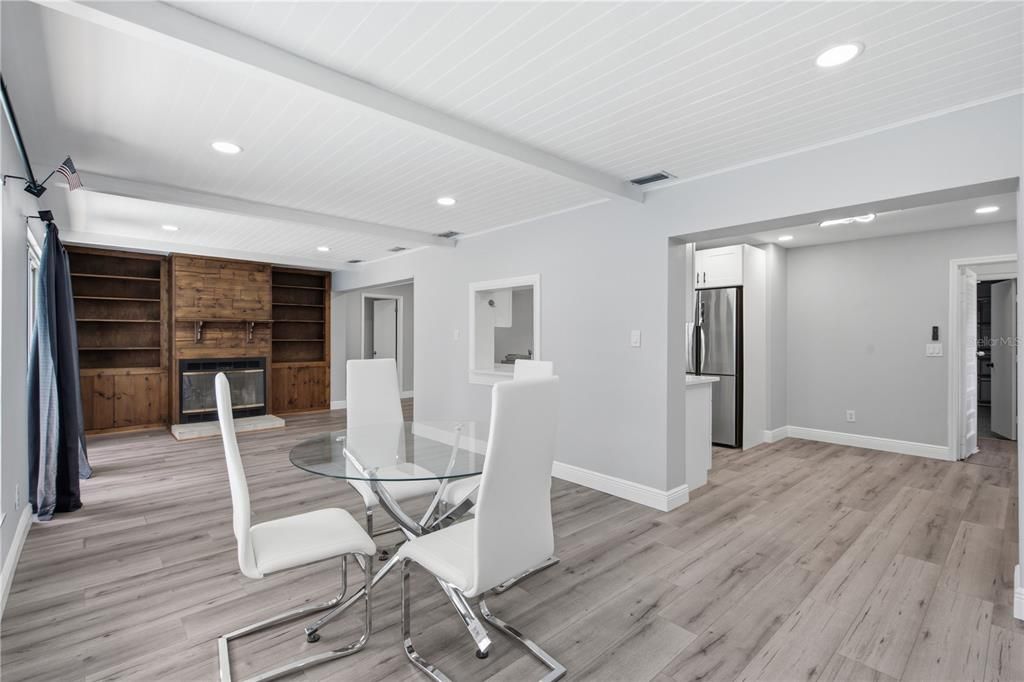 For Sale: $439,000 (3 beds, 2 baths, 2142 Square Feet)