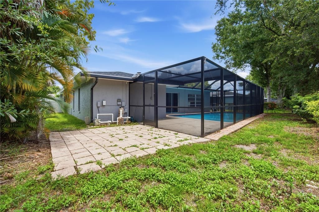 For Sale: $439,000 (3 beds, 2 baths, 2142 Square Feet)